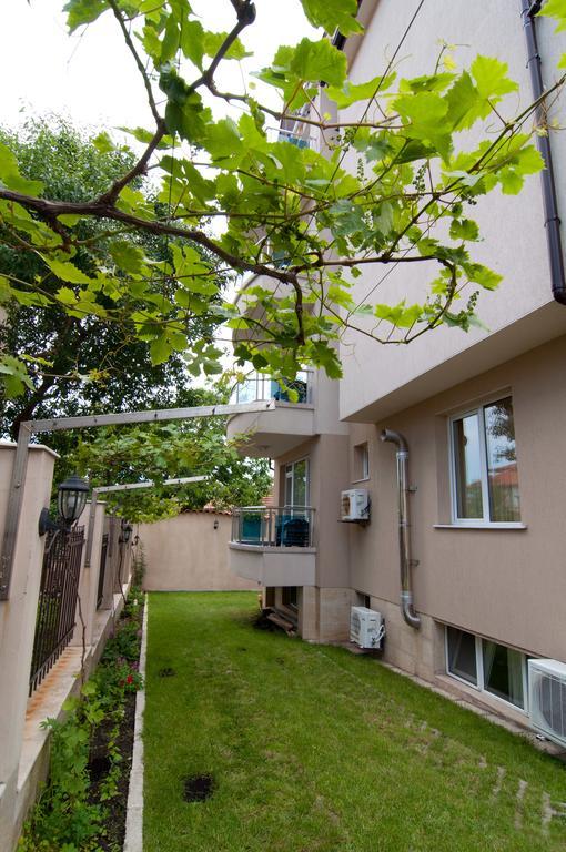 Guest House Hiora أتوبول المظهر الخارجي الصورة